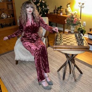 Velvet smoking jacket/pants set